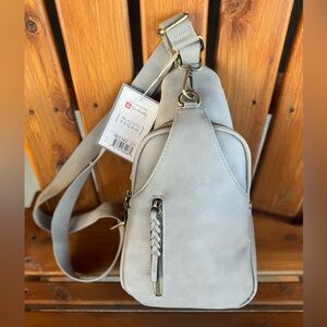 BRAND NEW WITH TAGS *** Nikki Dual Compartment Sling Pack Bag Jen&Co